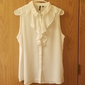 Womens sleeveless blouse
